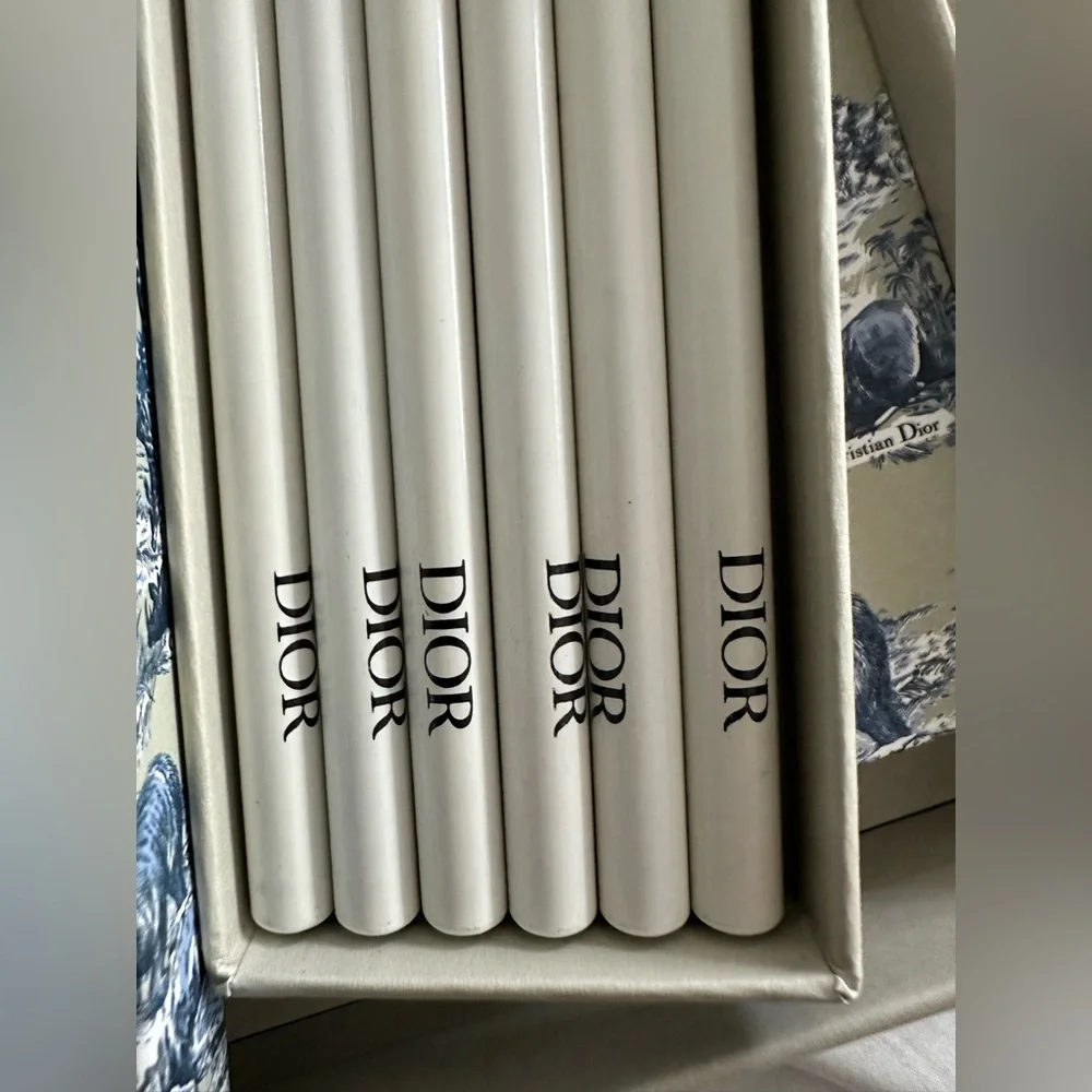 Dior‎ -  Set with pencil with notebook